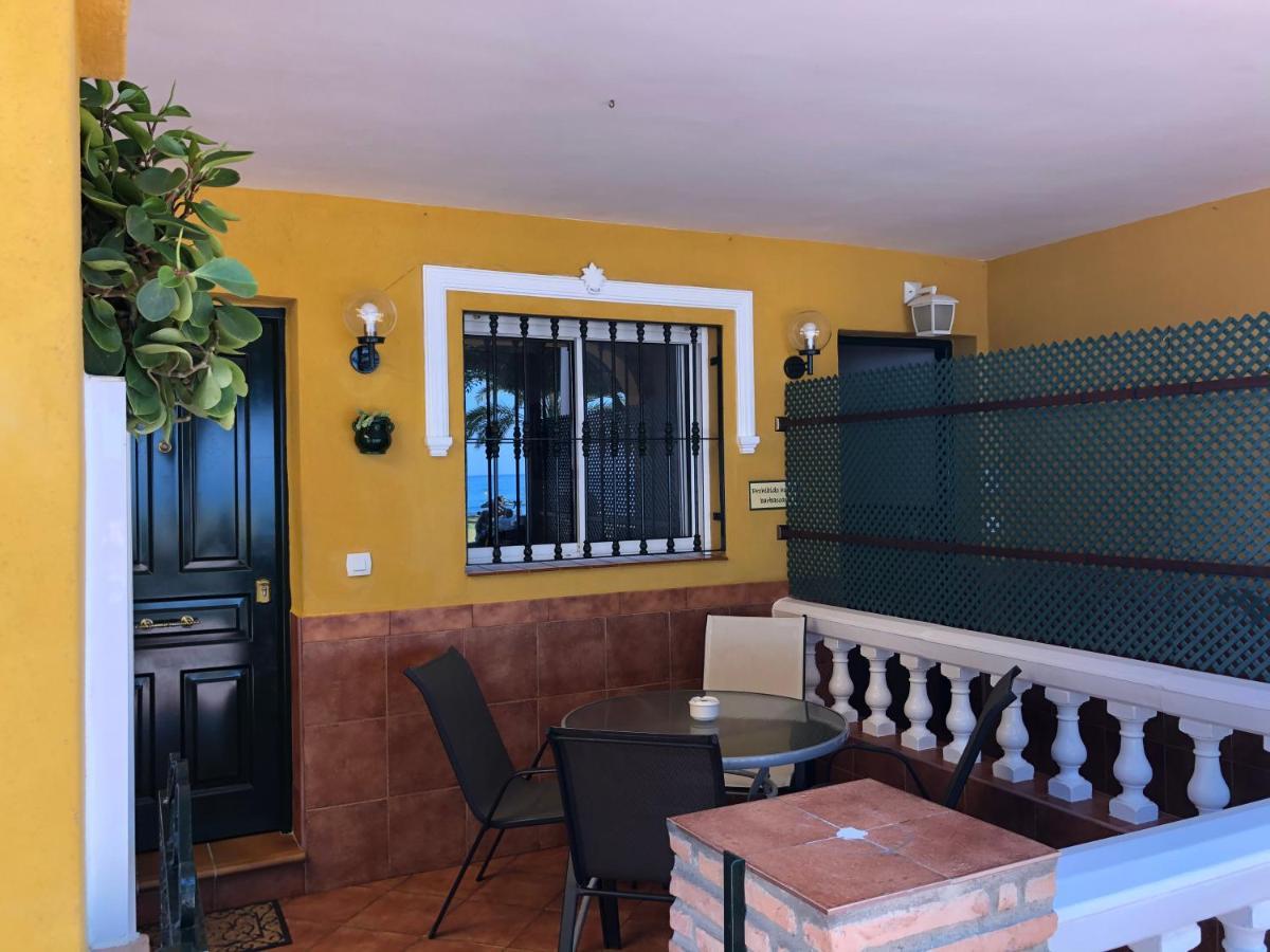 Apartamentos Casa Tia Antonia Малага Экстерьер фото