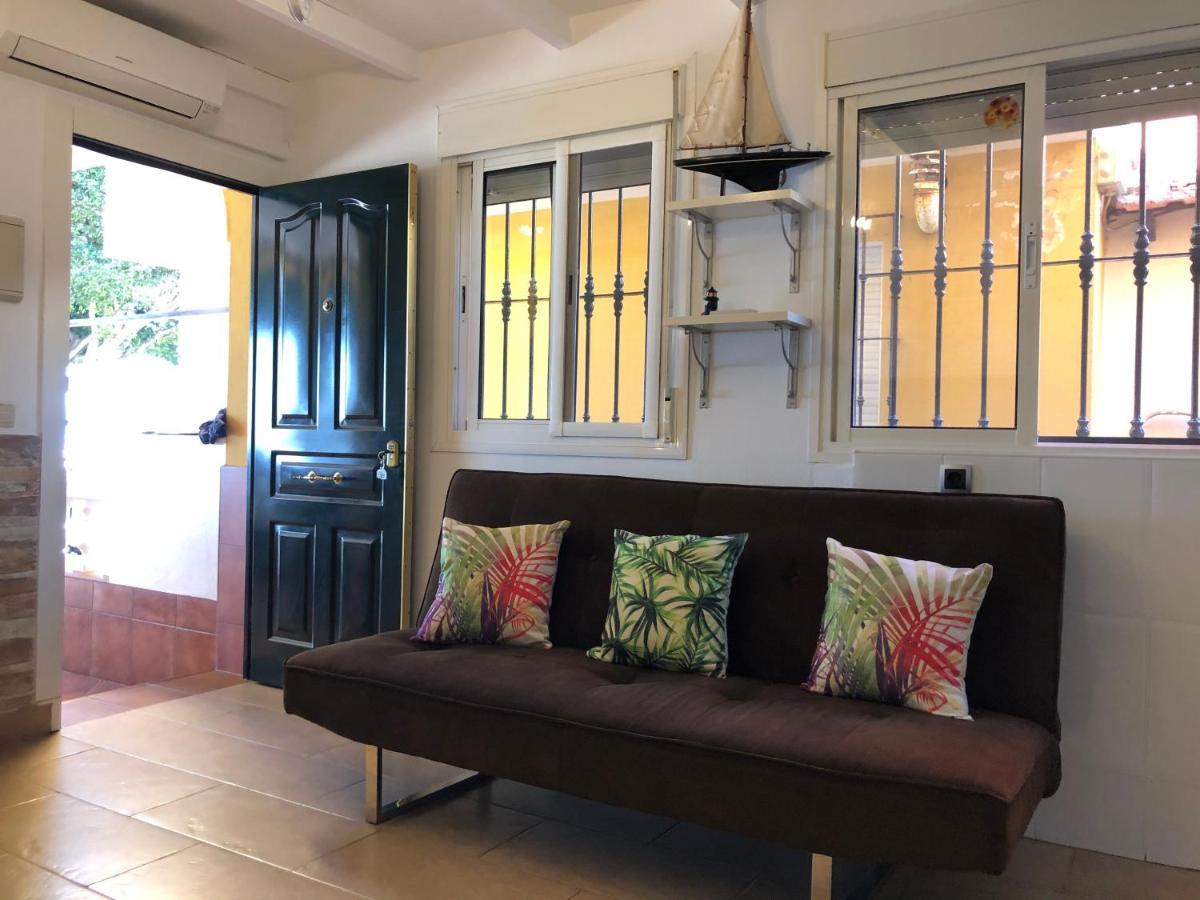 Apartamentos Casa Tia Antonia Малага Экстерьер фото