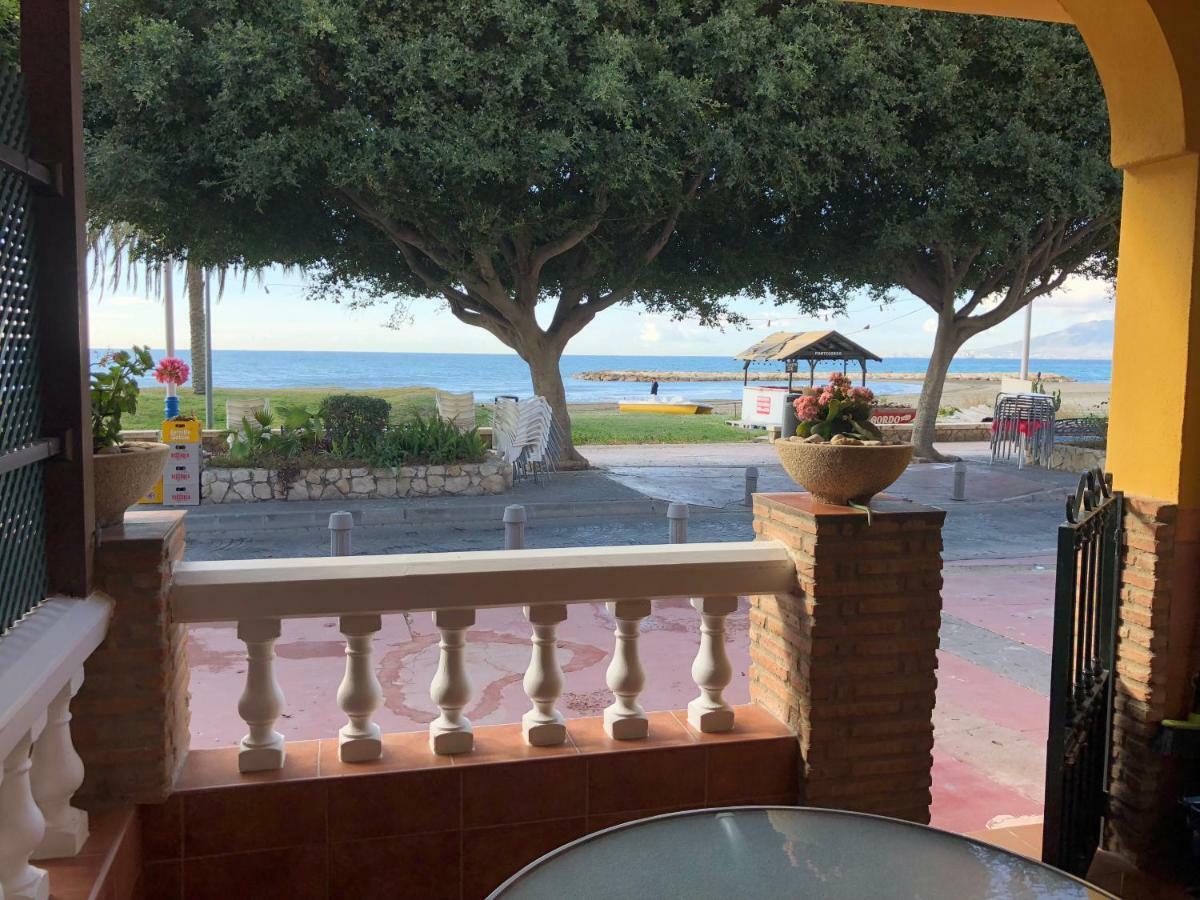 Apartamentos Casa Tia Antonia Малага Экстерьер фото
