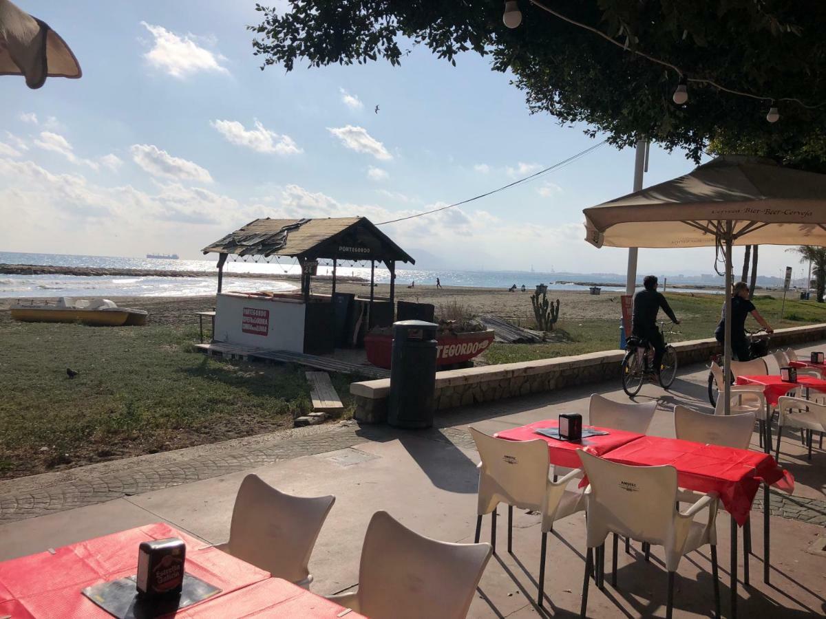 Apartamentos Casa Tia Antonia Малага Экстерьер фото
